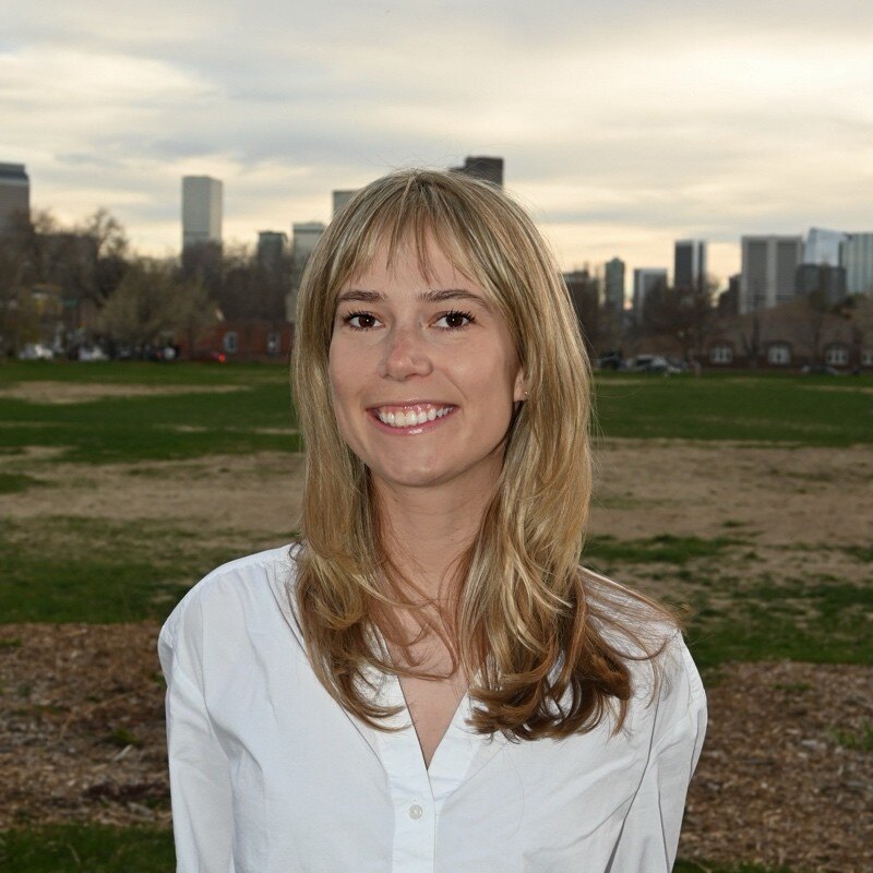 Kelly MacEwen  Assistant Account  Manager